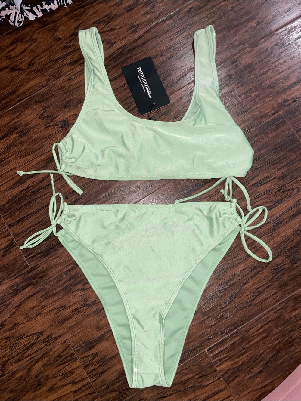 PrettyLittleThing Light Green Ruched Tie Bikini Set